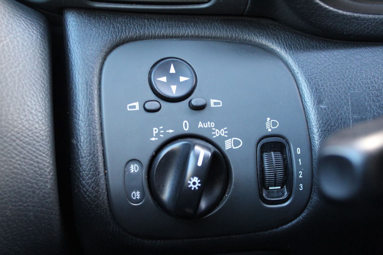 Mercedes Clase C C 220 CDI Berlina - Foto 23