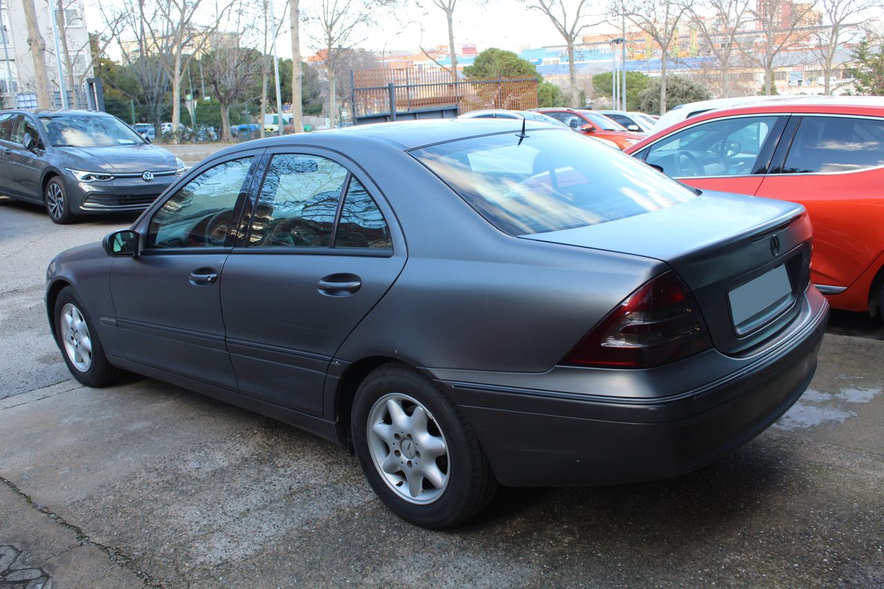 Mercedes Clase C C 220 CDI Berlina - Foto 6