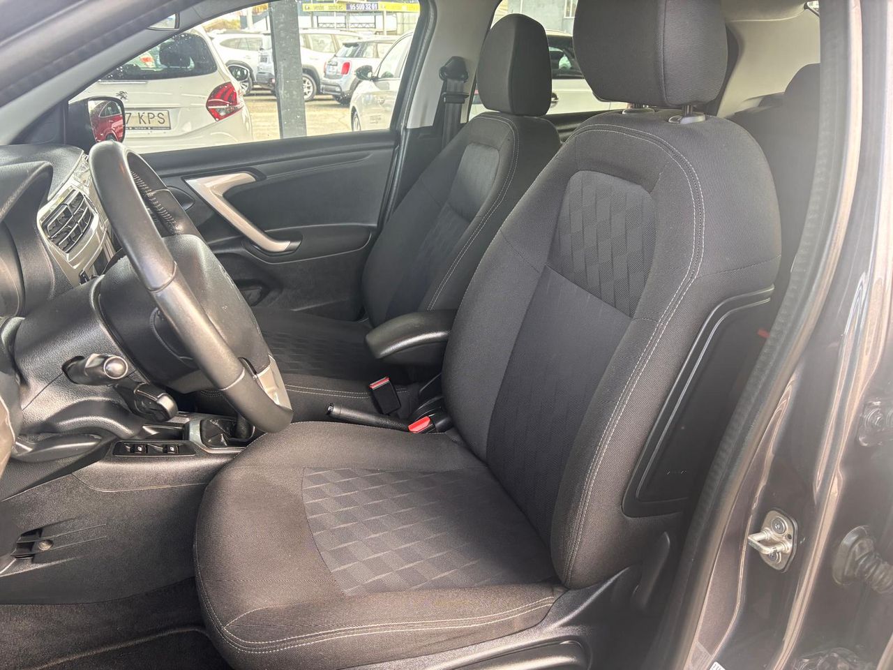 Citroën C-Elysée 1.2 PURETECH 82CV - Foto 10