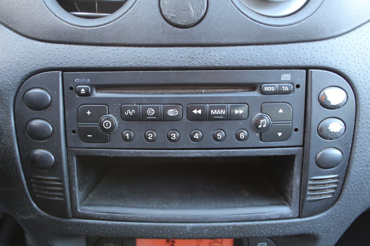 Citroën C3 1.4 HDI 68CV - Foto 15