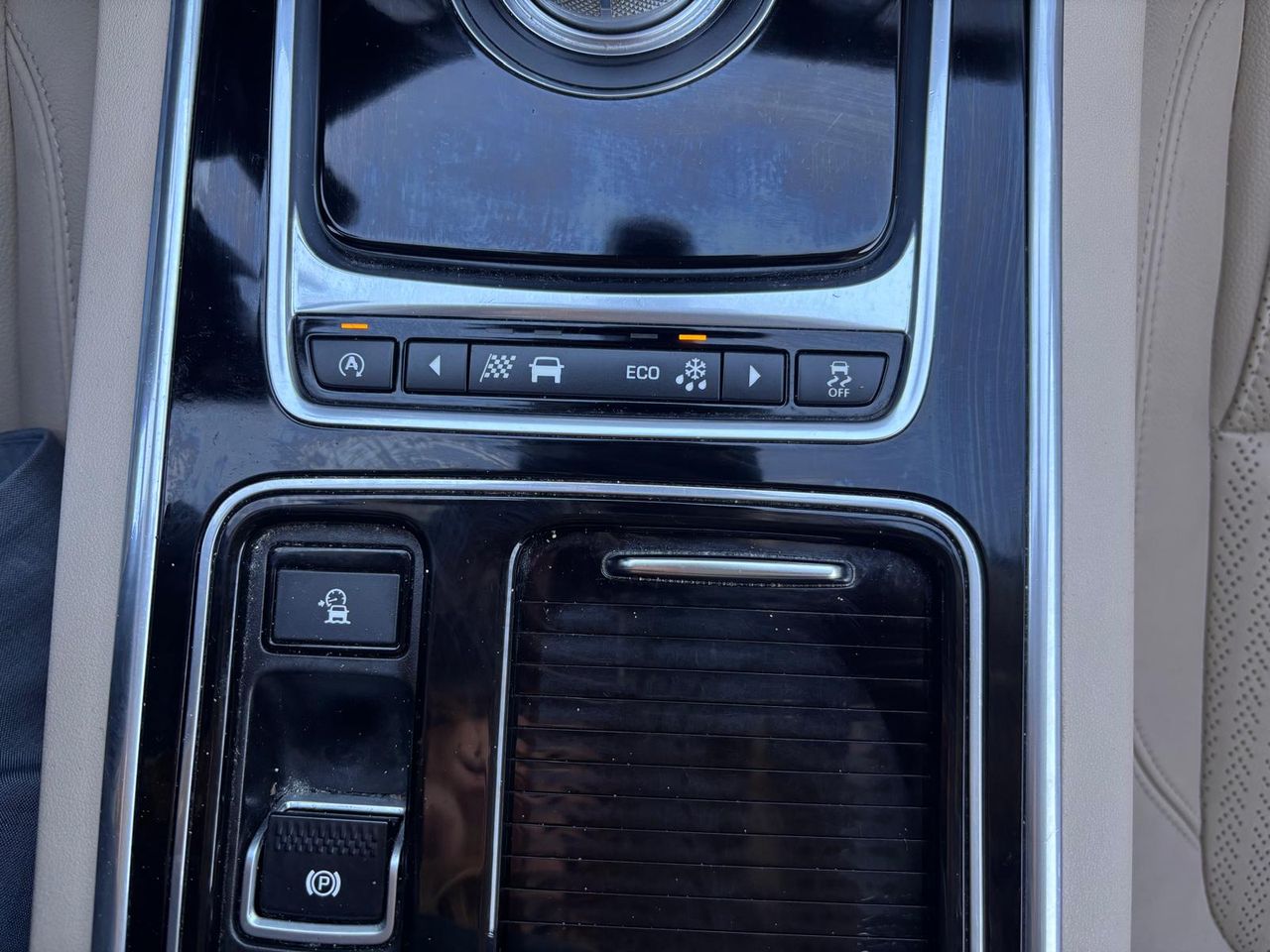 Jaguar XF 2.0D 180CV AUTO PRESTIGE - Foto 15