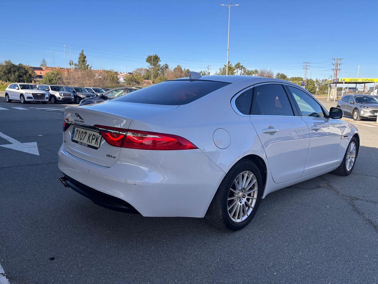 Jaguar XF 2.0D 180CV AUTO PRESTIGE - Foto 6