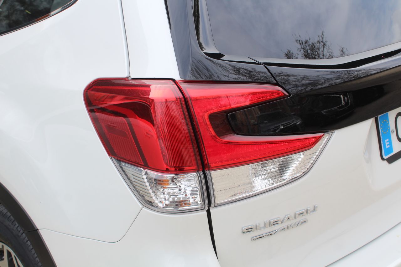Subaru Forester 2.0HEV 150CV EXECUTIVE PLUS - Foto 34