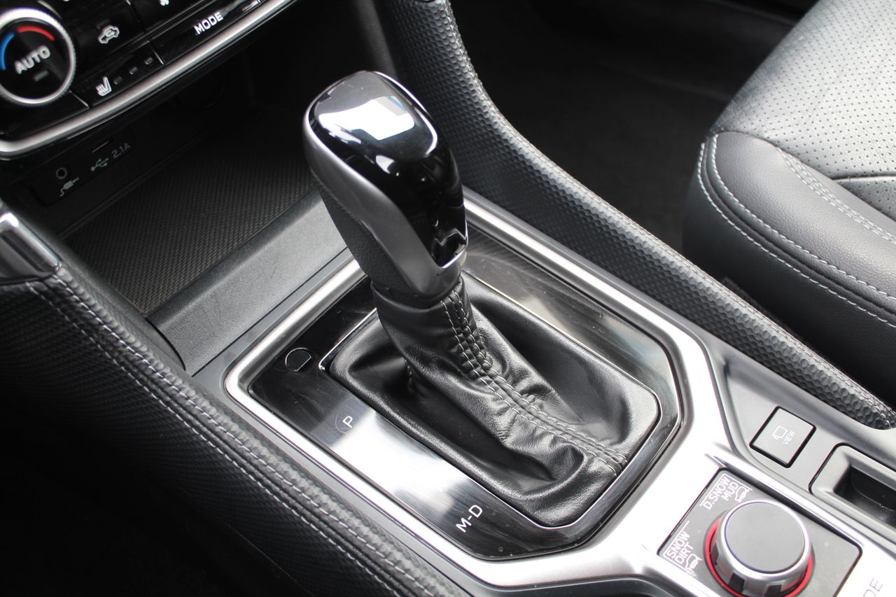 Subaru Forester 2.0HEV 150CV EXECUTIVE PLUS - Foto 25