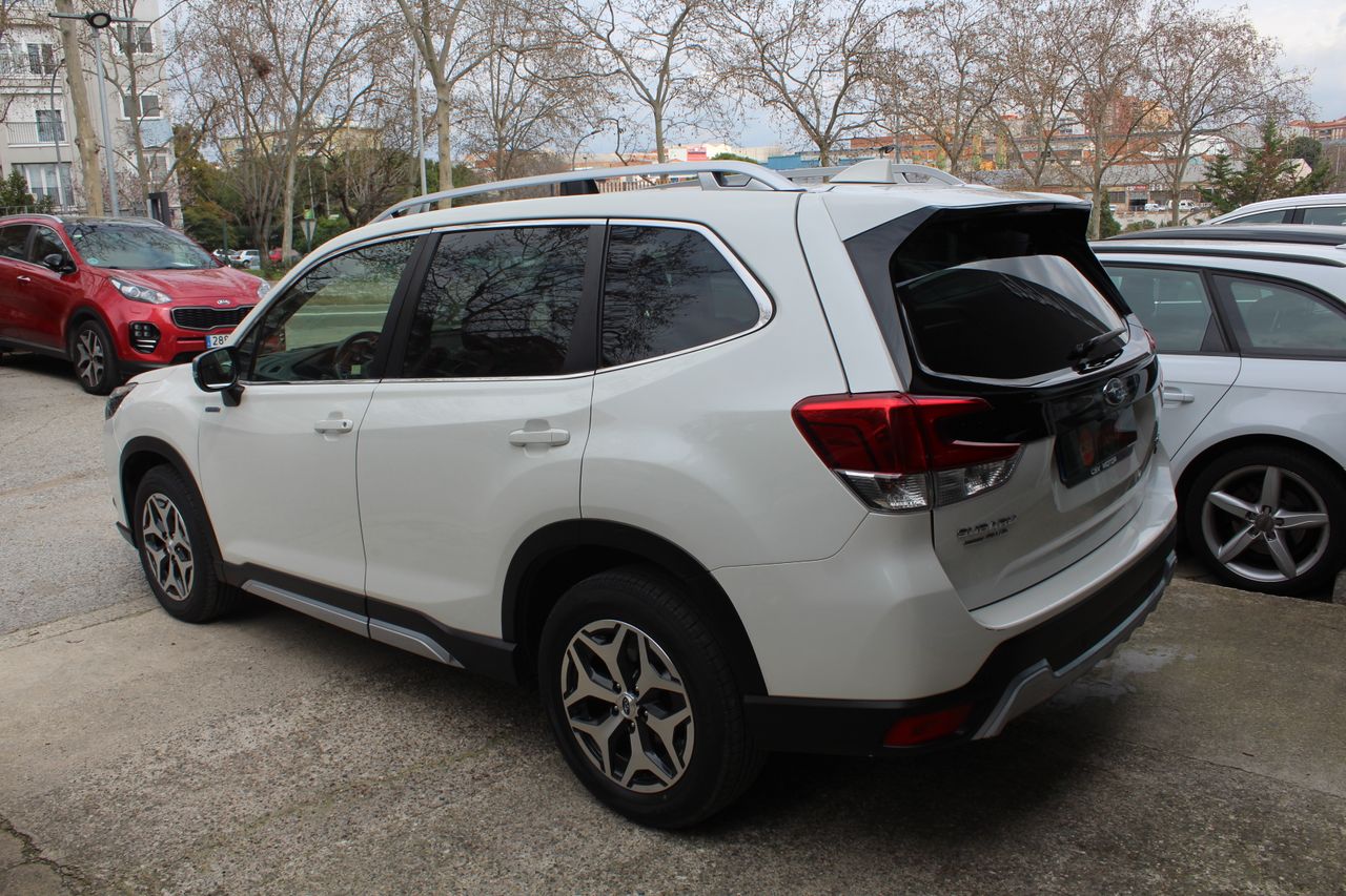 Subaru Forester 2.0HEV 150CV EXECUTIVE PLUS - Foto 6