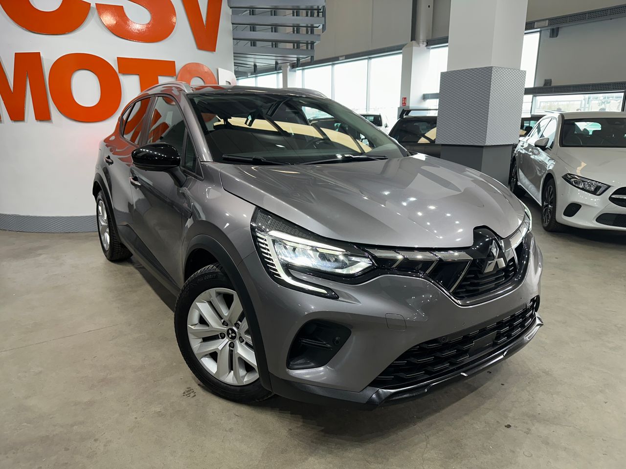 Renault Captur 100T 90CV SPIRIT (MITSUBISHI	ASX) - Foto 5