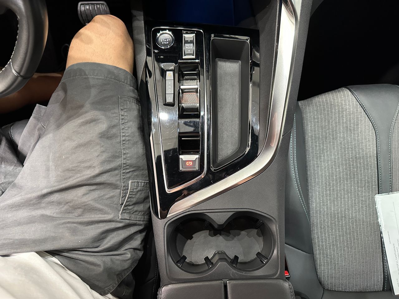 Peugeot 3008 Hybrid 1.6HYBRID 225CV ALLURE PACK - Foto 20