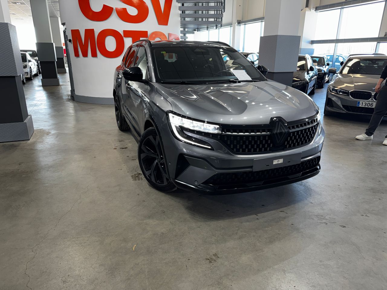 Renault Austral 1.3MHEV 160CV SPIRIT ALPINE - Foto 6