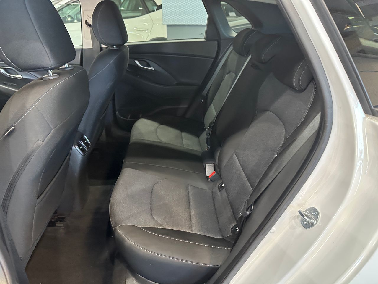 Hyundai i30 1.0T-GDI 120CV CREATIVE AUTOMATICO BERLINA - Foto 11