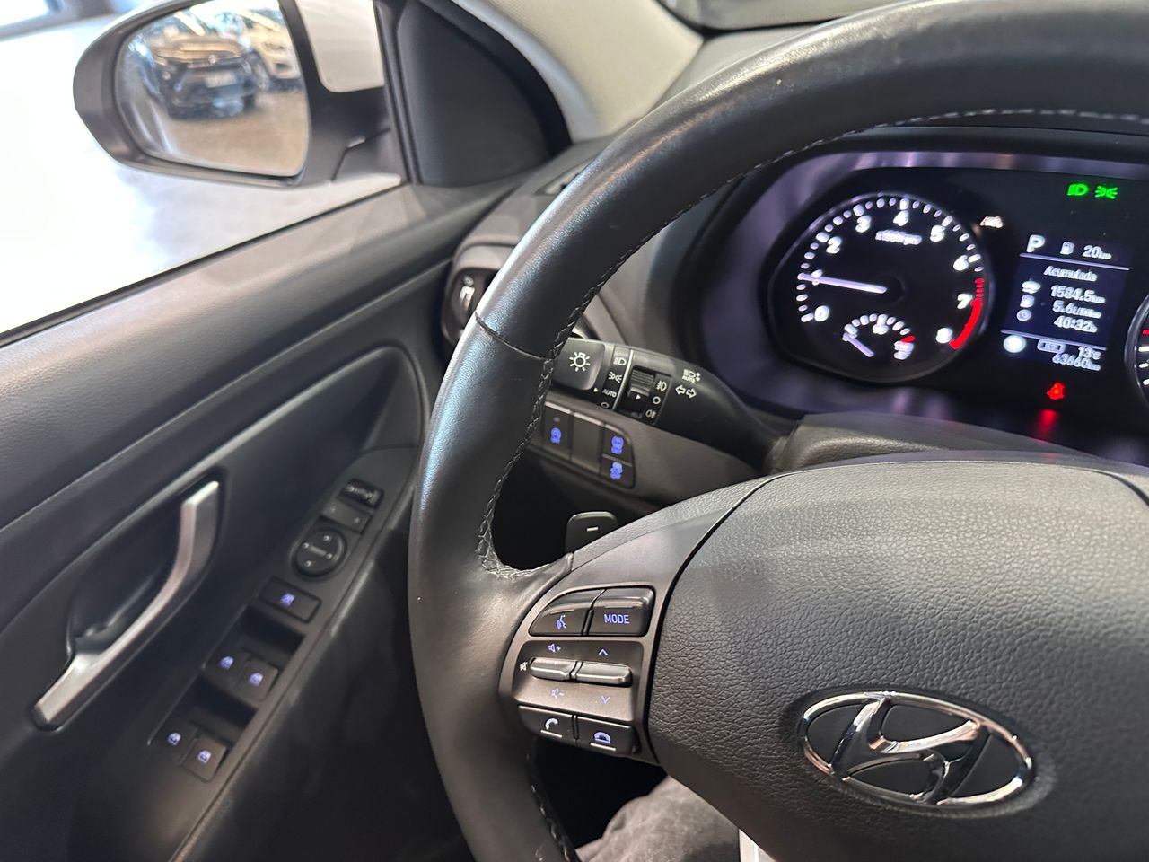 Hyundai i30 1.0T-GDI 120CV CREATIVE AUTOMATICO BERLINA - Foto 18