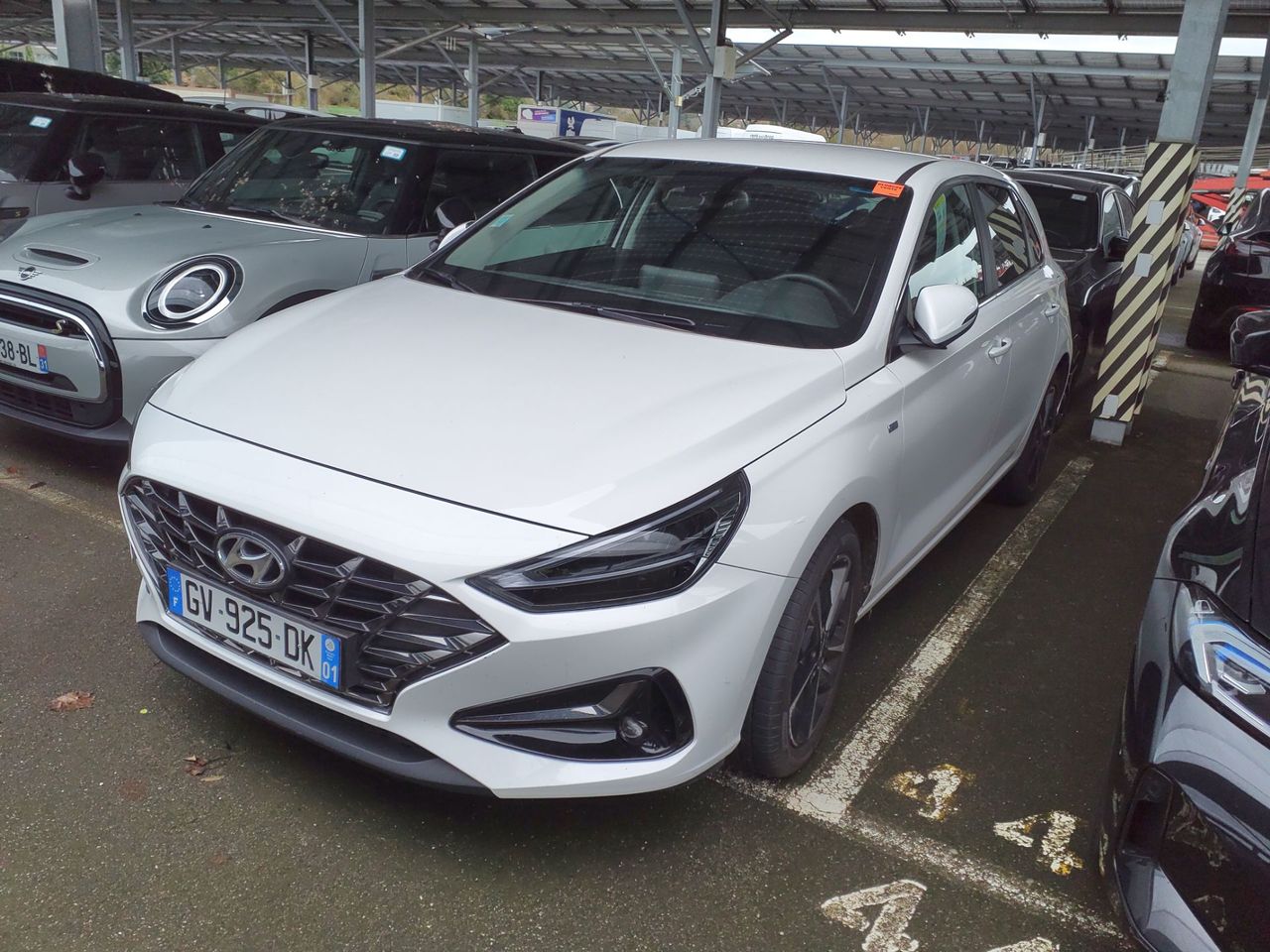 Hyundai i30 1.0T-GDI 120CV CREATIVE AUTOMATICO BERLINA - Foto 3