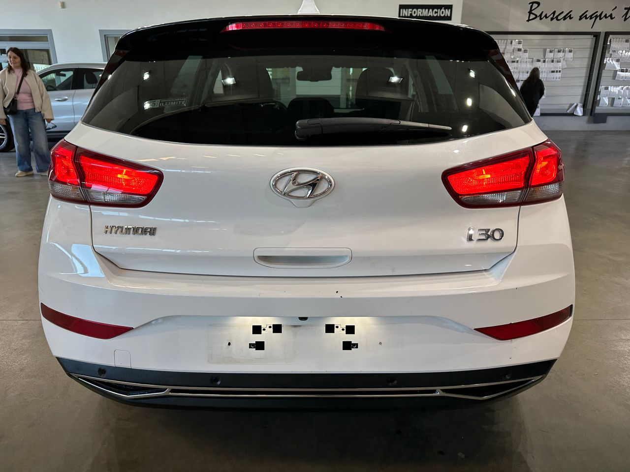 Hyundai i30 1.0T-GDI 120CV CREATIVE AUTOMATICO BERLINA - Foto 8
