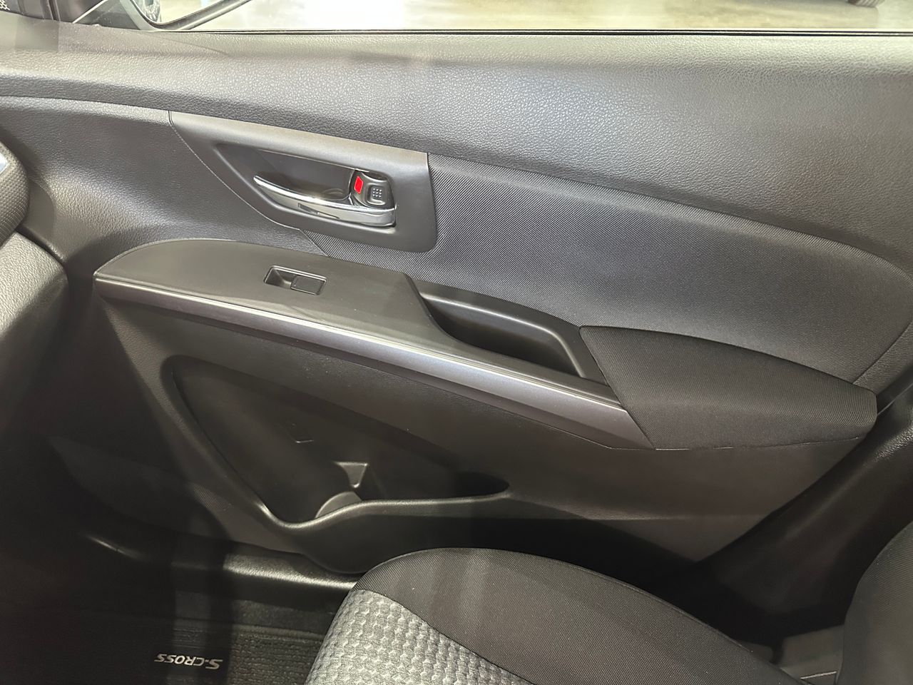 Suzuki SCross 1.5MHEV 129CV S2 - Foto 14