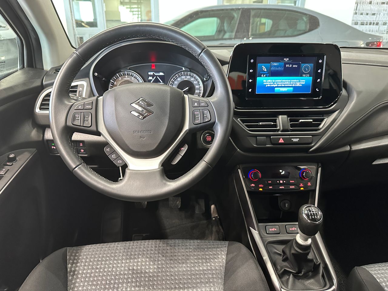 Suzuki SCross 1.5MHEV 129CV S2 - Foto 12