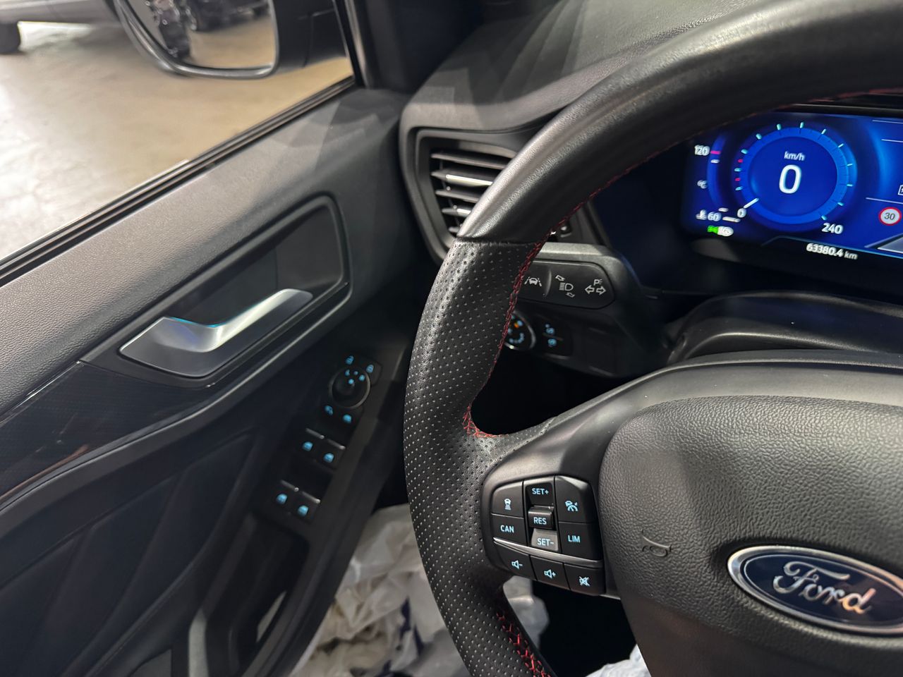 Ford Focus 1.0MHEV 155CV STLINE - Foto 18