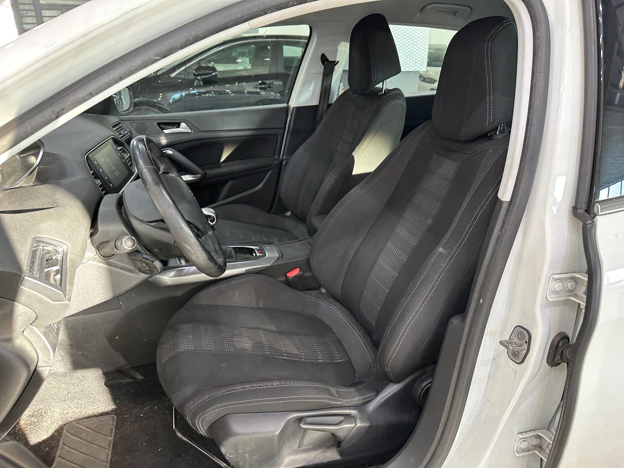 Peugeot 308 1.2  130 CV  ALLURE - Foto 10