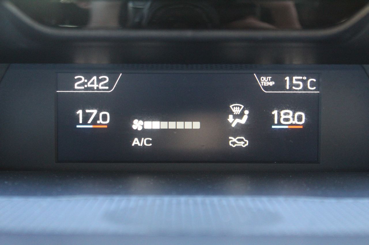 Subaru Forester 2.0HEV 150CV EXECUTIVE PLUS - Foto 24