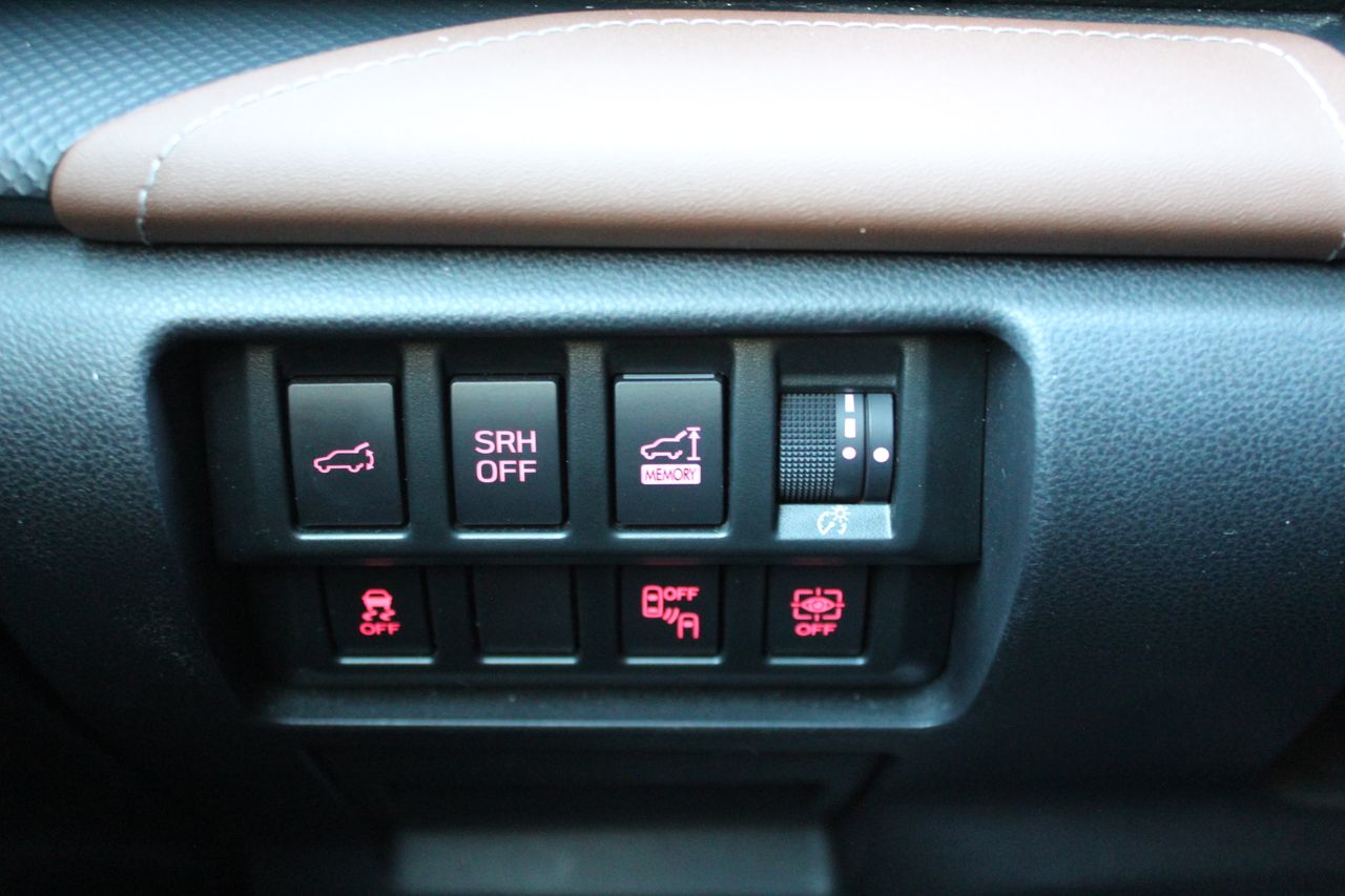 Subaru Forester 2.0HEV 150CV EXECUTIVE PLUS - Foto 31