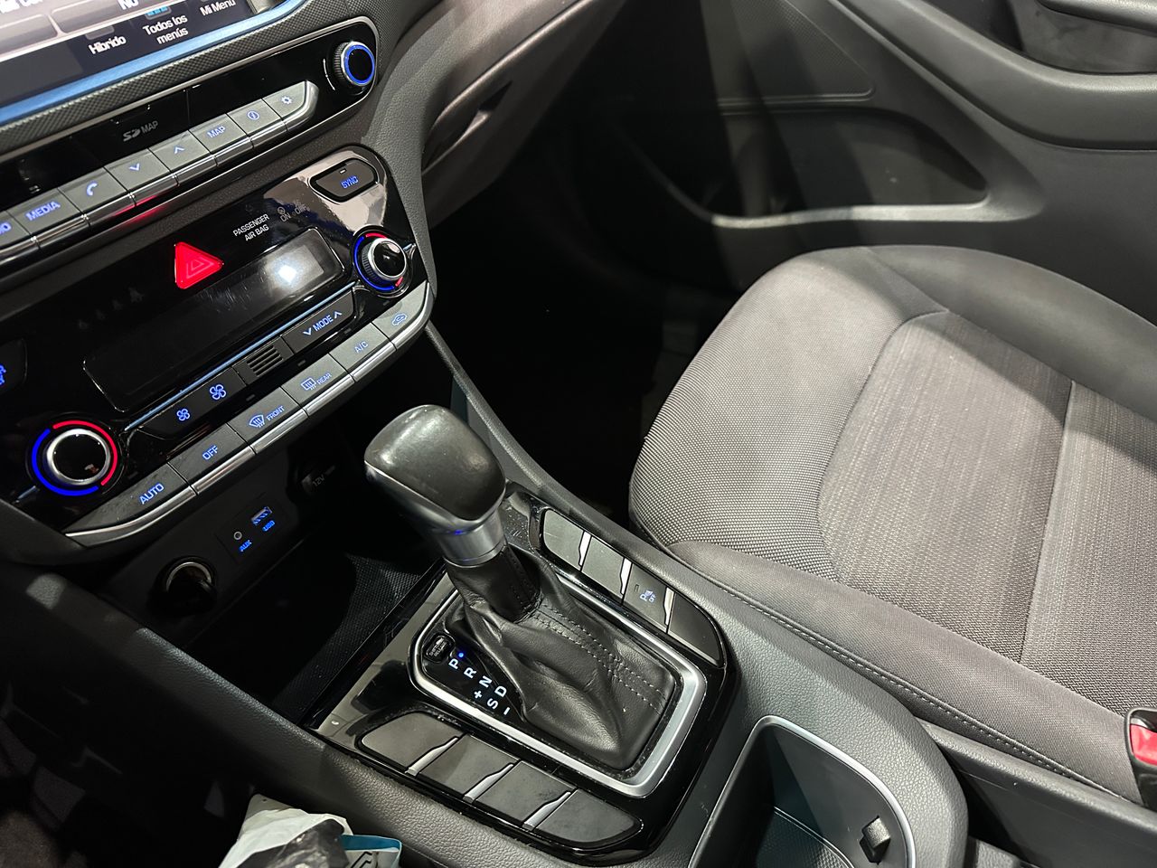 Hyundai IONIQ 1.6HEV 136CV KLASS DCT - Foto 14