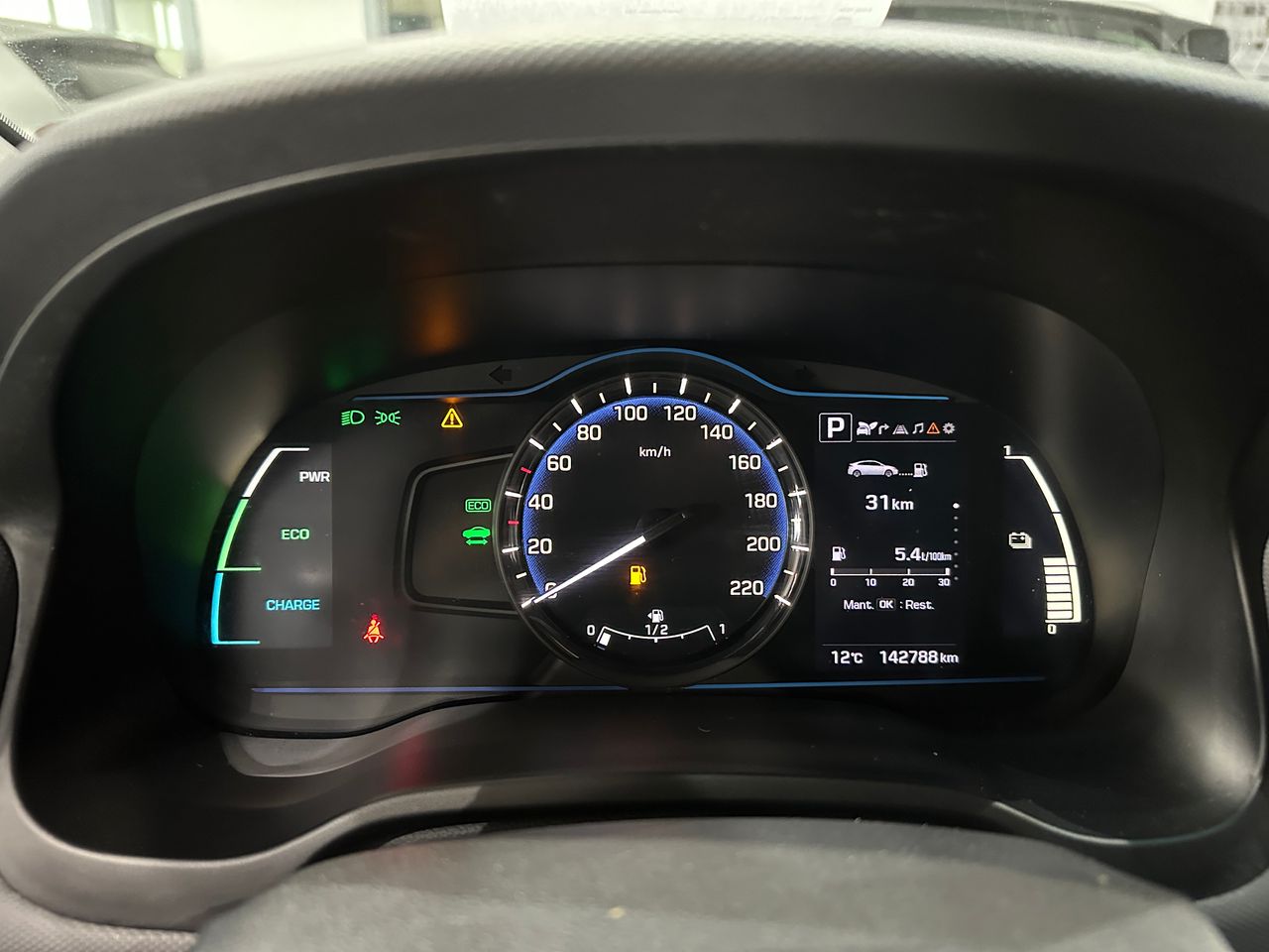 Hyundai IONIQ 1.6HEV 136CV KLASS DCT - Foto 13