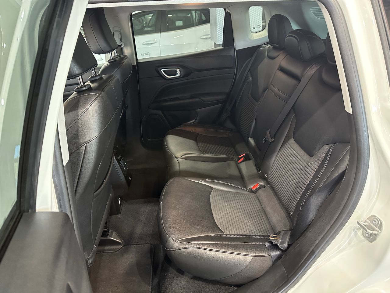 Jeep Compass 1.3PHEV 190CV 4XE LIMITED - Foto 14