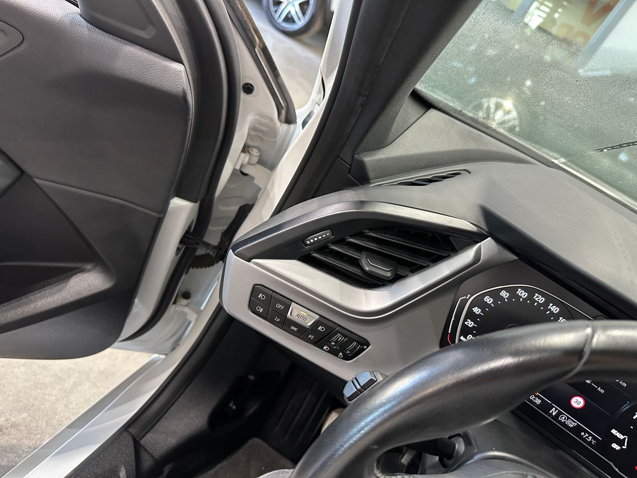 BMW Serie 1 118I 136CV - Foto 25