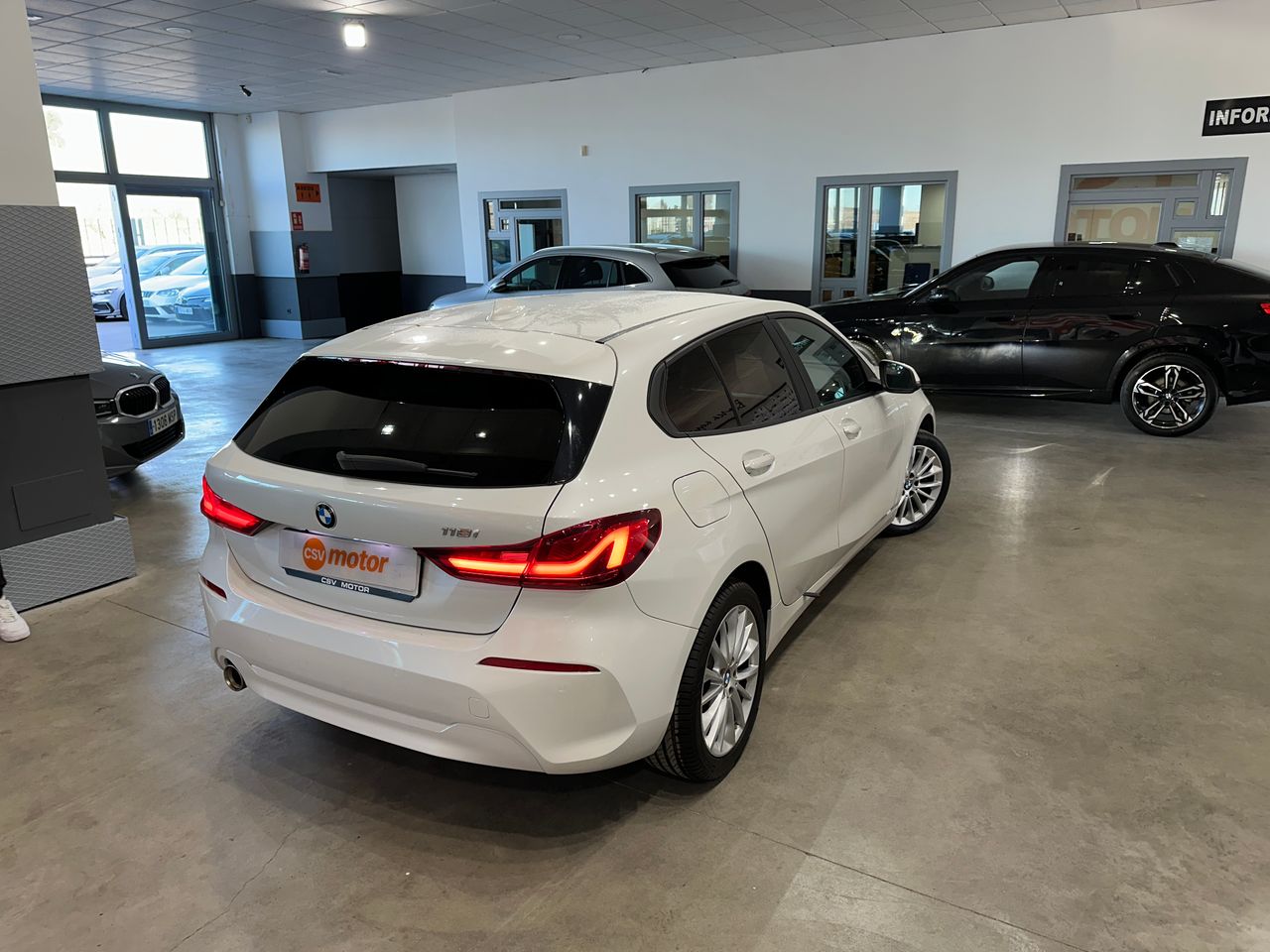 BMW Serie 1 118I 136CV - Foto 9