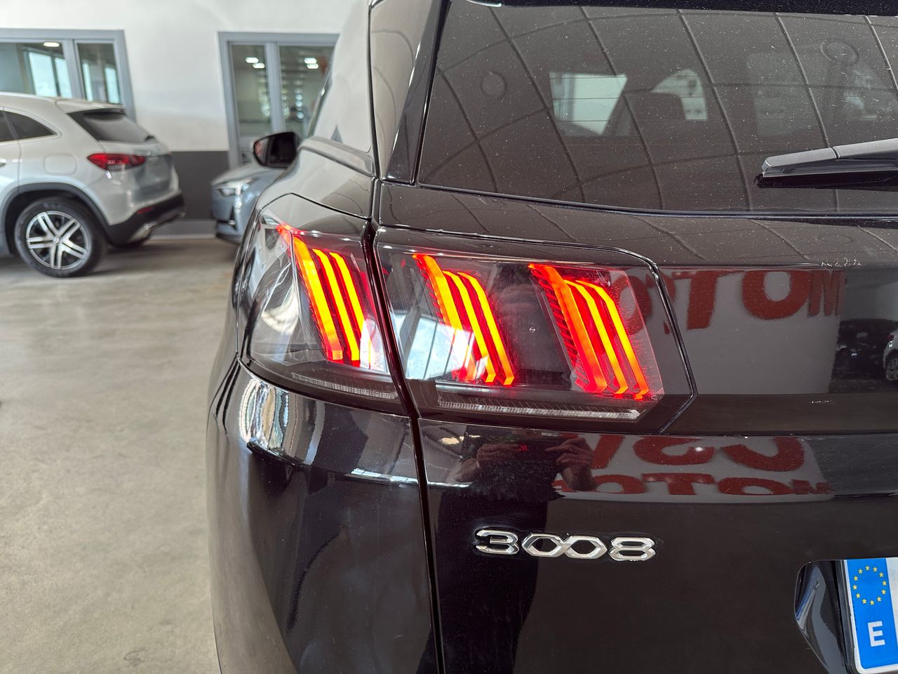 Peugeot 3008 Hybrid 1.6HYBRID 225CV ALLURE PACK - Foto 21