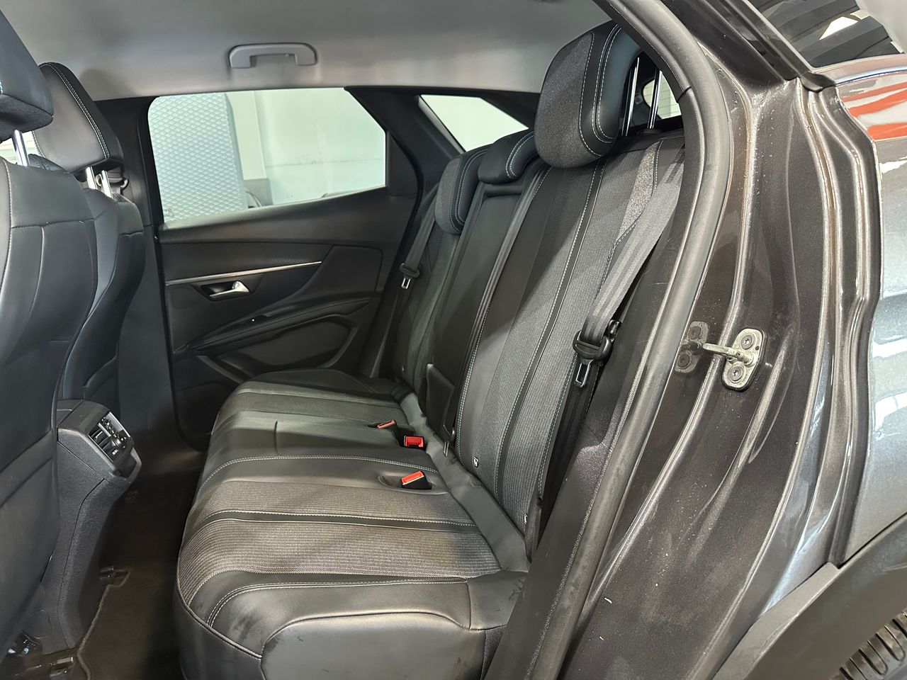 Peugeot 3008 Hybrid 1.6HYBRID 225CV ALLURE EAT8 - Foto 6