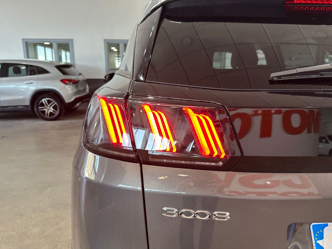 Peugeot 3008 Hybrid 1.6HYBRID 225CV ALLURE EAT8 - Foto 23