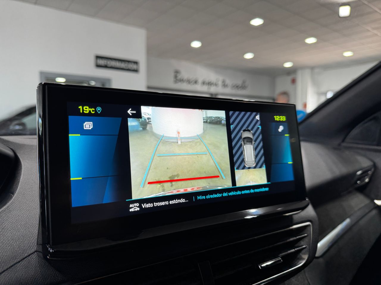 Peugeot 3008 Hybrid 1.6HYBRID 225CV ALLURE PACK - Foto 19