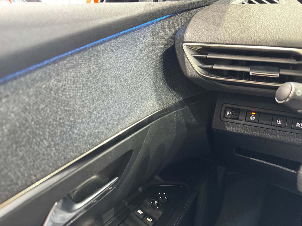 Peugeot 3008 Hybrid 1.6HYBRID 225CV ALLURE PACK - Foto 17