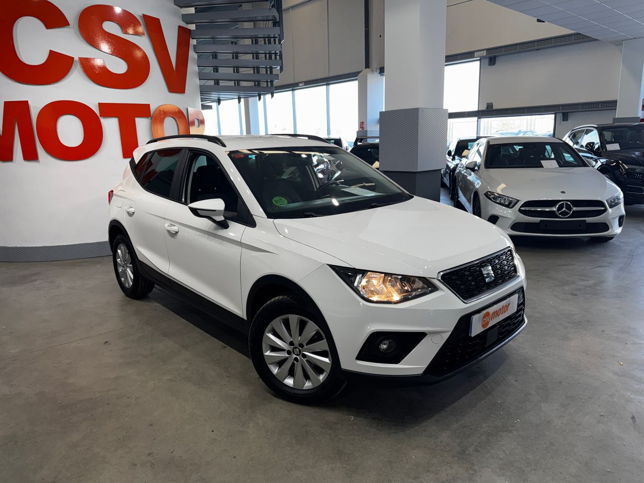 Seat Arona 1.6 TDI 95CV STYLE ECOMOTIVE SUV - Foto 5
