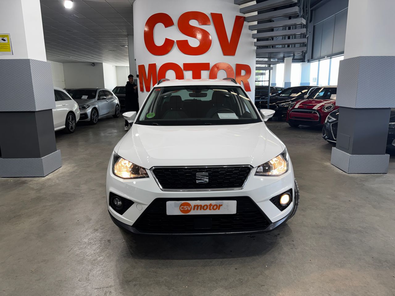 Seat Arona 1.6 TDI 95CV STYLE ECOMOTIVE SUV - Foto 4