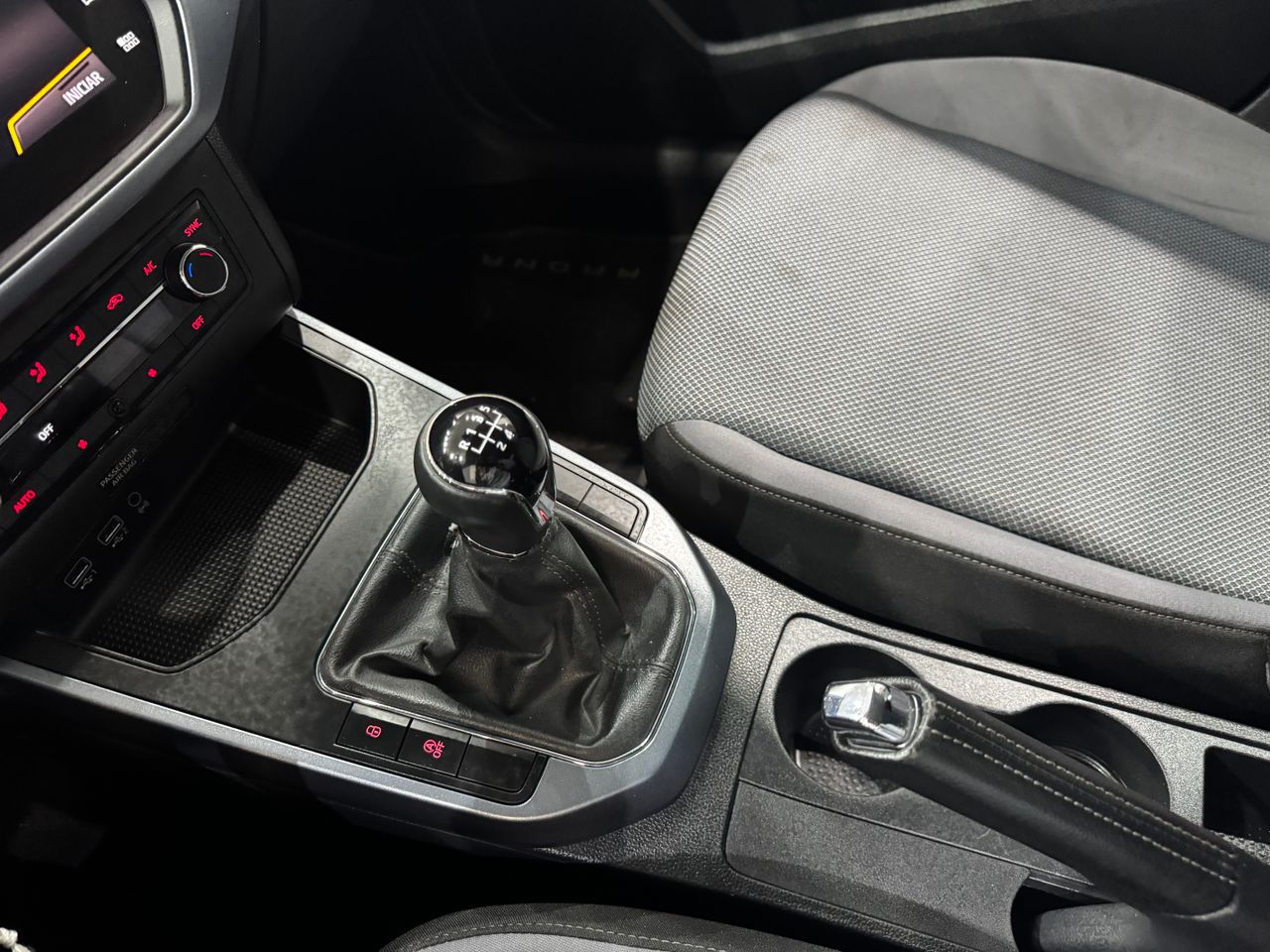 Seat Arona 1.6 TDI 95CV STYLE ECOMOTIVE SUV - Foto 15