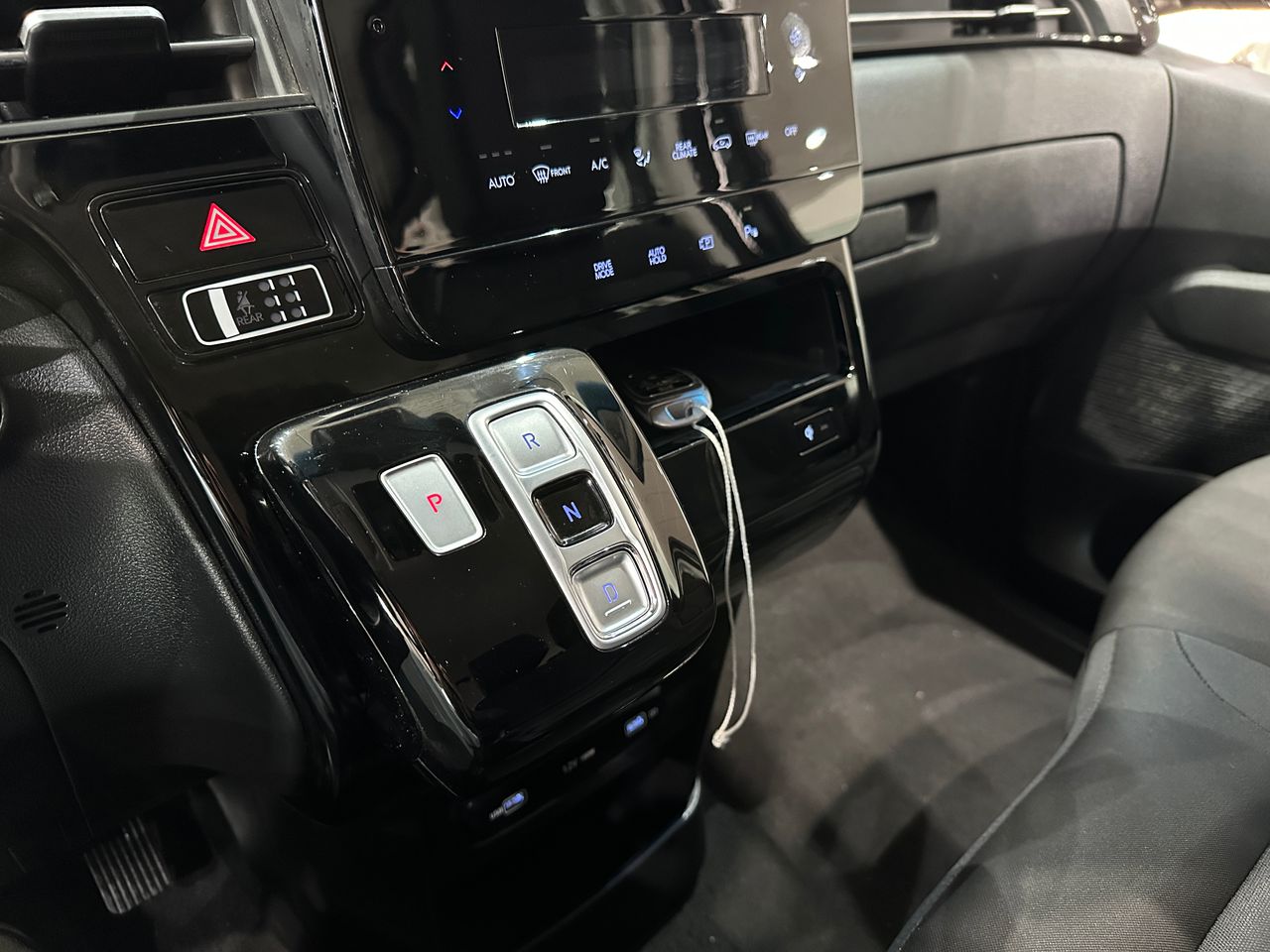 Hyundai Staria 2.2CRDI 170CV MAXX - Foto 11