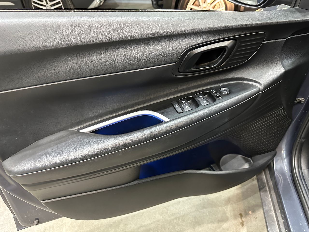 Hyundai Bayon 1.2MPI 84CV MAXX - Foto 14