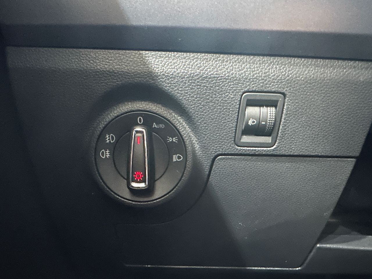 Seat Arona 1.0 TSI 115CV BVA7 STYLE BUSINESS SUV - Foto 17