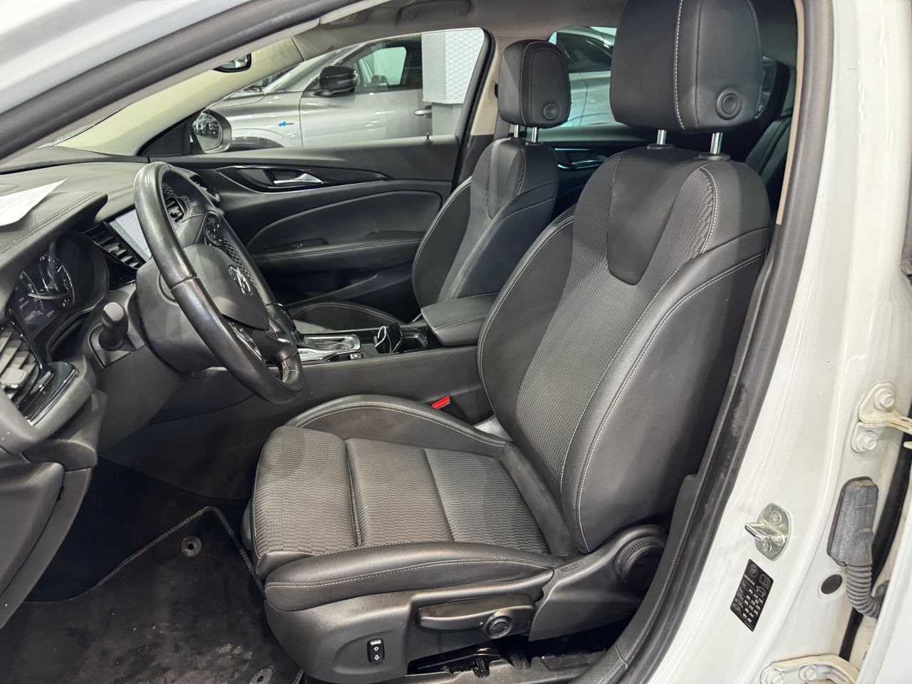 Opel Insignia  Grand Sport Innovation 1.6 CDTi Start & Stop 100 kW (136 CV) AT6 1.6 CDTI 136CV TD INNOVATION AUTO BERLINA - Foto 10