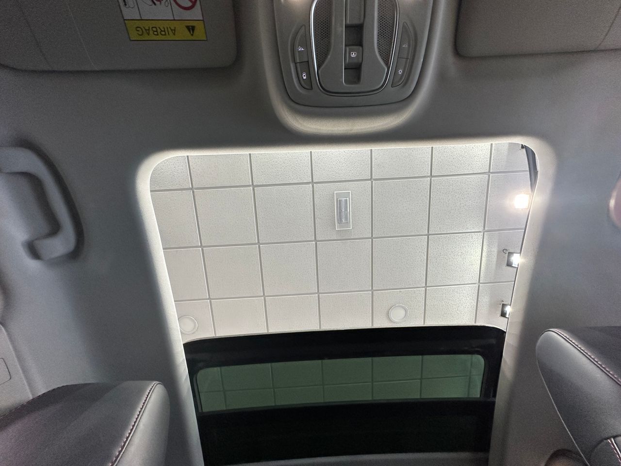 MG eHS 1.5T GDI 258CV PHEV LUXURY SUV - Foto 26