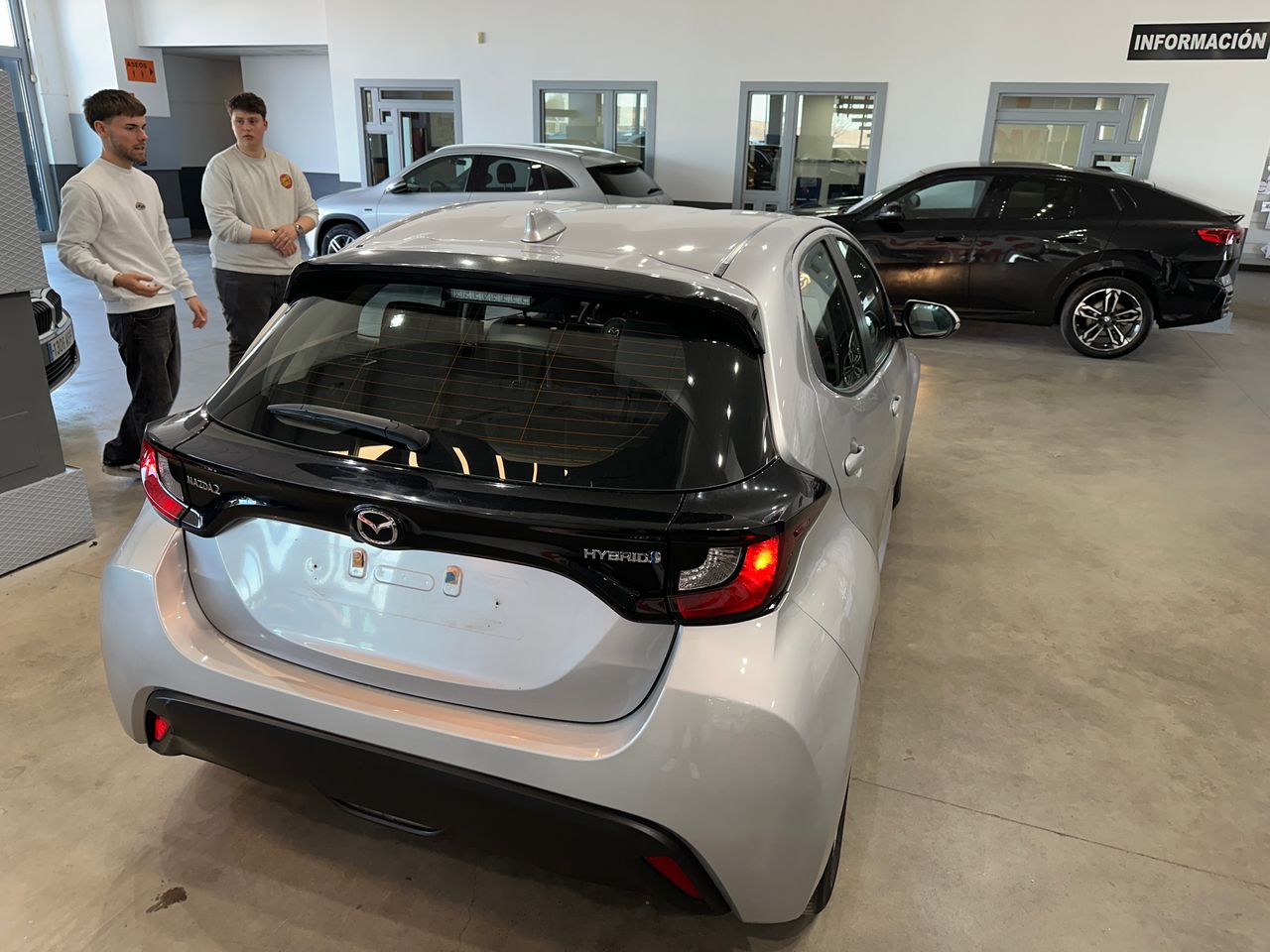 Mazda 2 1.5CVT 116CV CENTRELINE - Foto 10