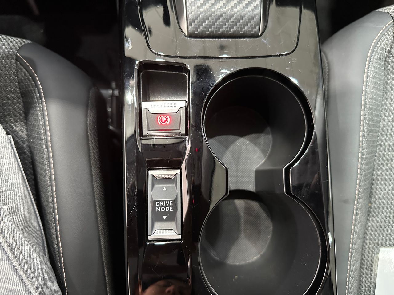 Peugeot 208 1.2G 100CV ALLURE BERLINA - Foto 25