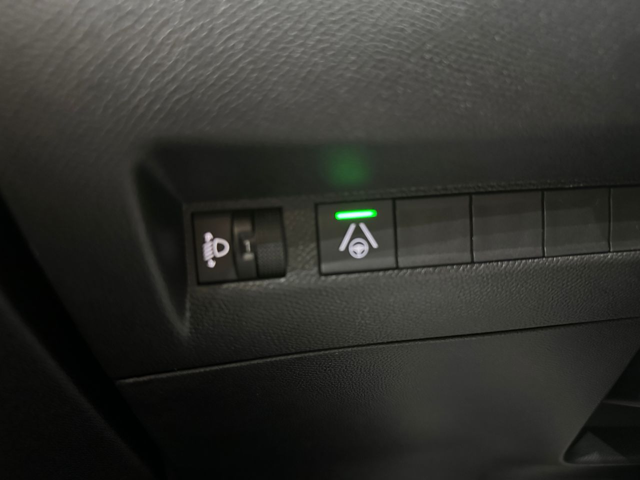 Peugeot 208 1.2G 100CV ALLURE BERLINA - Foto 20