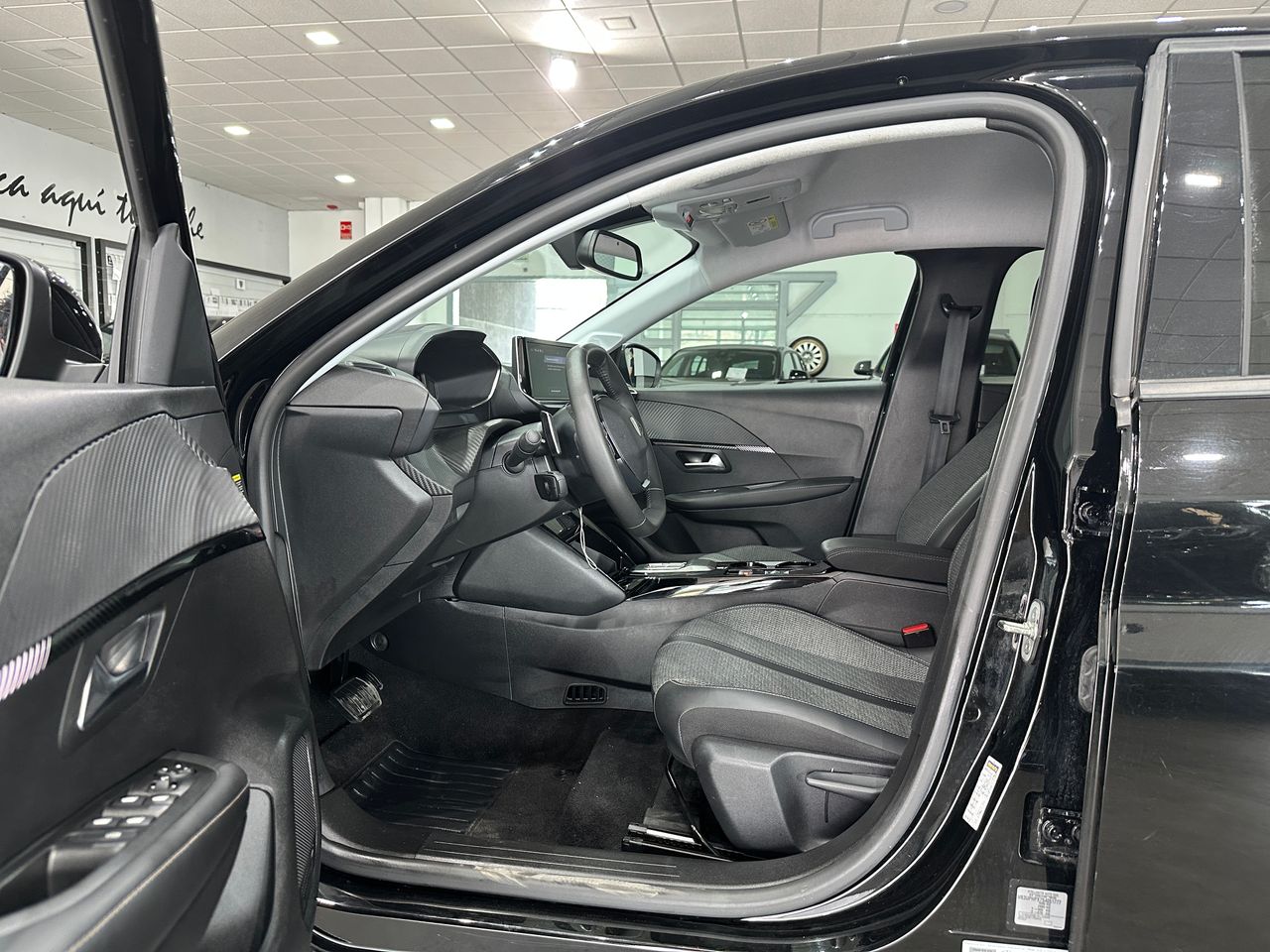 Peugeot 208 1.2G 100CV ALLURE BERLINA - Foto 11