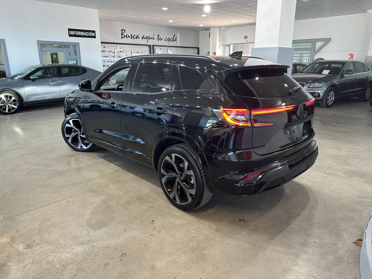 Renault Austral 1.3MHEV 160CV SPIRIT ALPINE - Foto 6