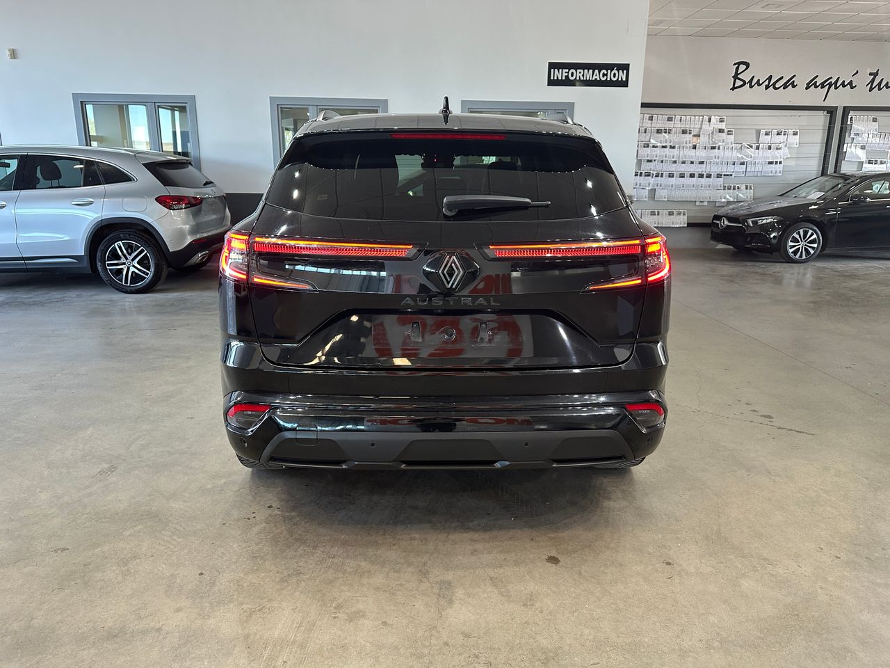 Renault Austral 1.3MHEV 160CV SPIRIT ALPINE - Foto 8