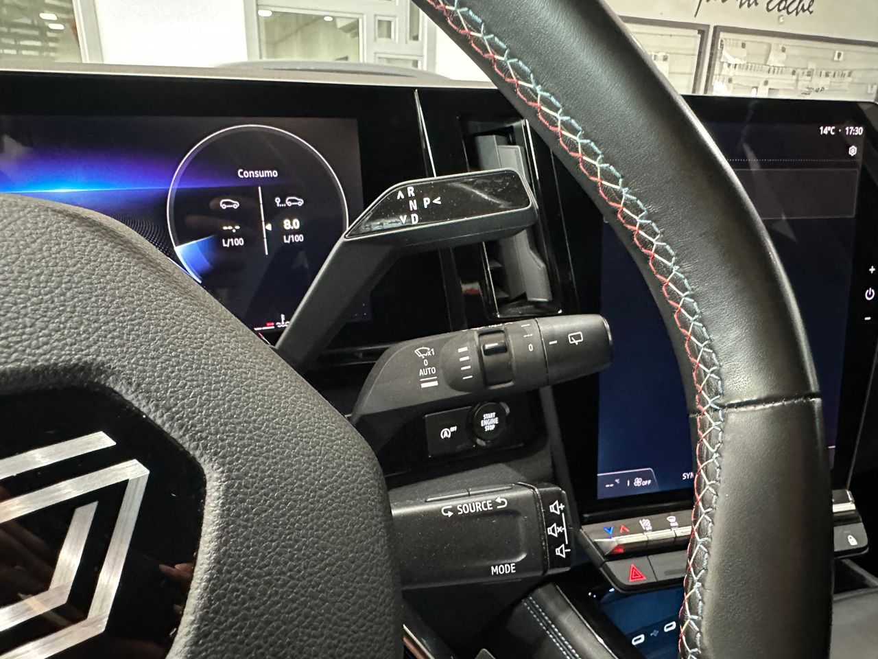 Renault Austral 1.3MHEV 160CV SPIRIT ALPINE - Foto 15