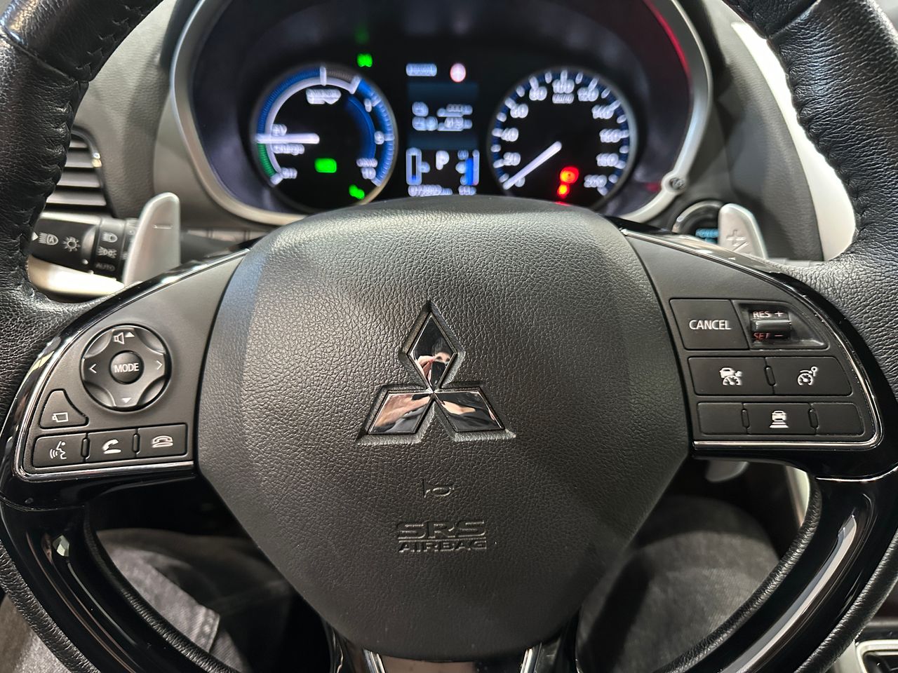 Mitsubishi Eclipse Cross 2.4PHEV 188CV KAITEKI 4WD - Foto 15