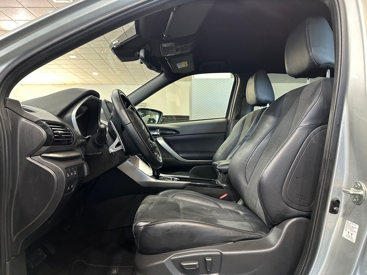 Mitsubishi Eclipse Cross 2.4PHEV 188CV KAITEKI 4WD - Foto 9