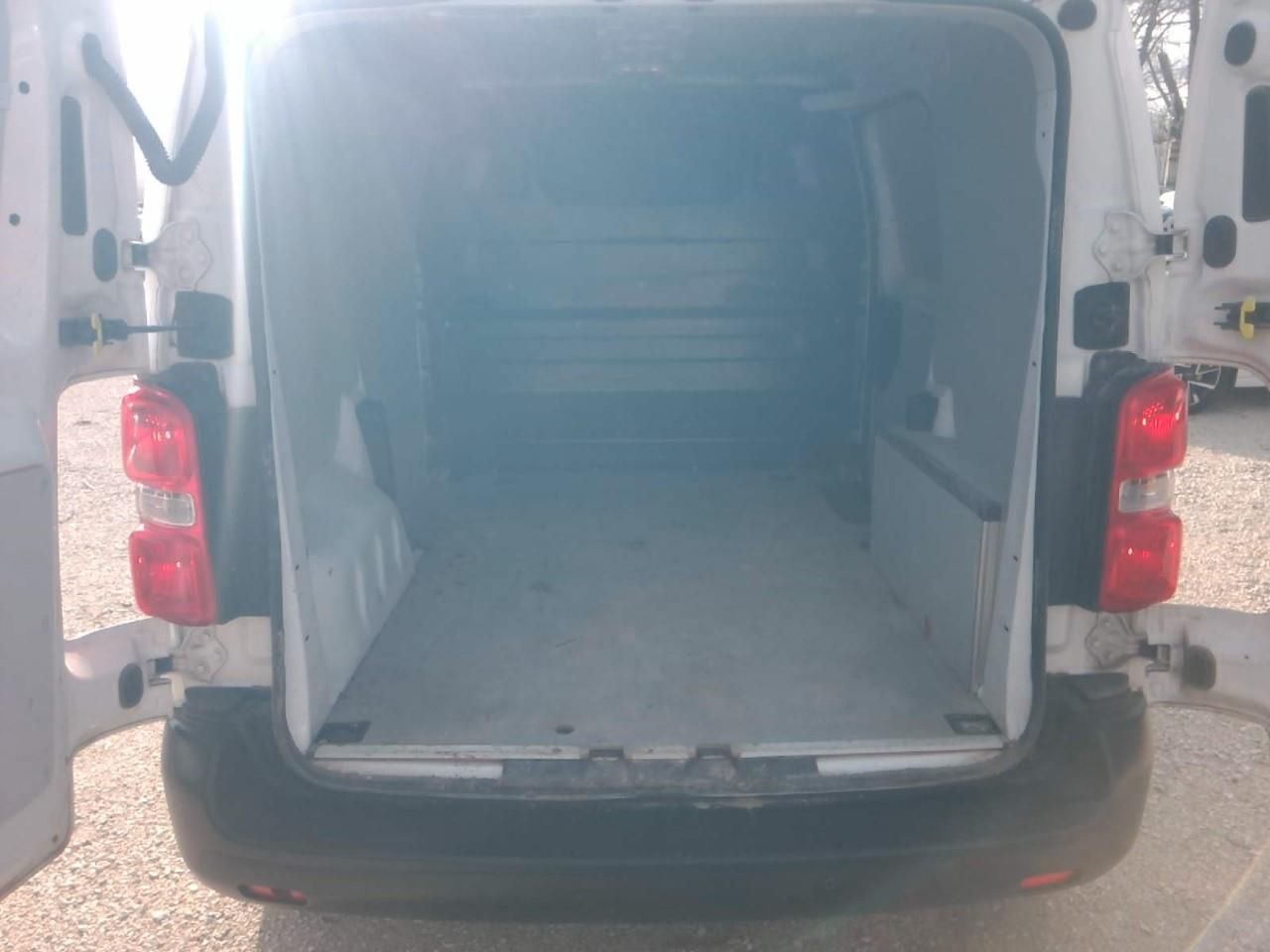 Peugeot Expert 1.5 BLUEHDI 120CV PREMIUM COMPACT - Foto 6